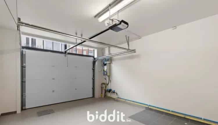 Woning te Koop Knokke-Heist 3 slaapkamers Garage Vernieuwd