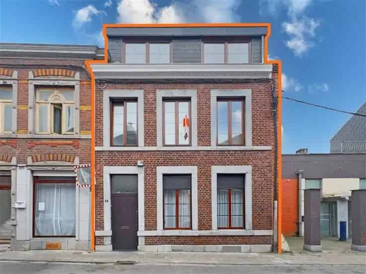 Huis Te Koop Wandre 5 Slaapkamers Tuin Garage