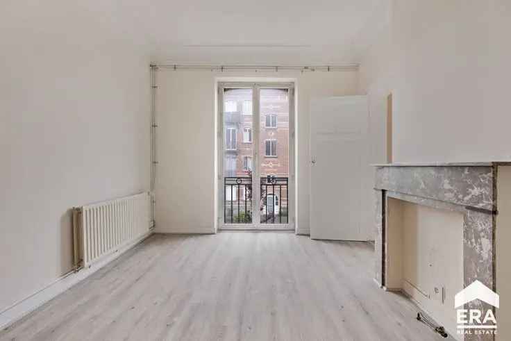 Appartement Te Koop Laken Toplocatie Nabij Parken