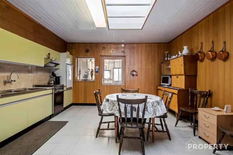 Te renoveren woning Bissegem 140m² 3 slaapkamers