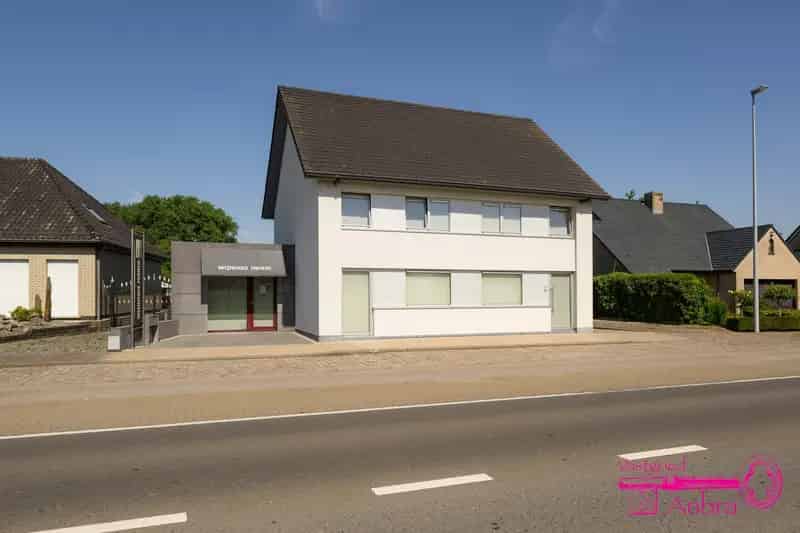 Huis te koop Ingelmunster: Instapklare villa met 3 slaapkamers