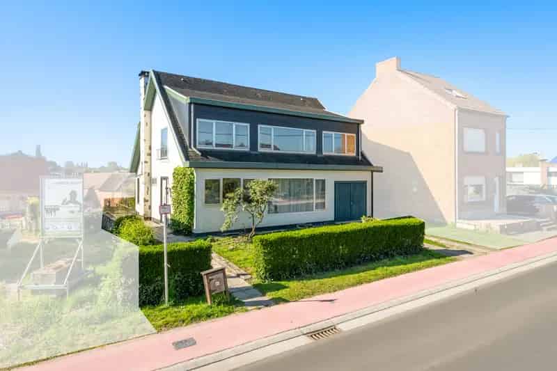 Huis te huur 4 slaapkamers tuin garage op te frissen