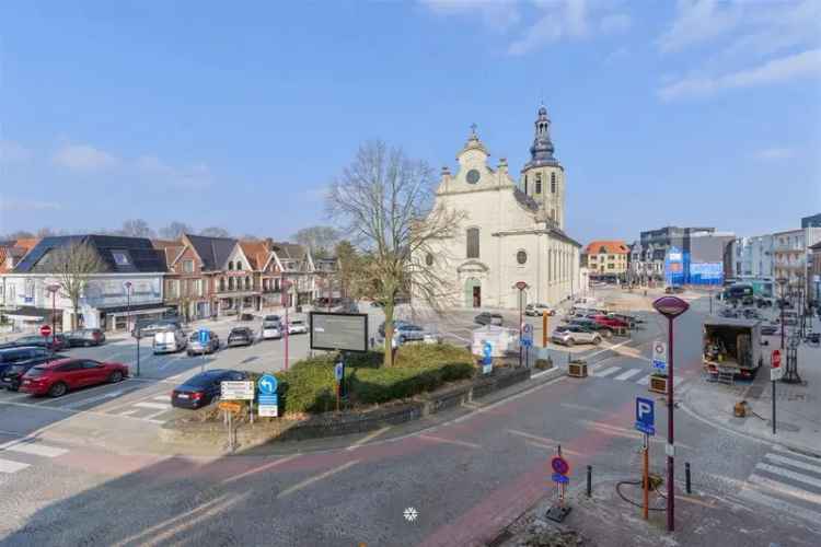 NIEUWE VOORWAARDEN - Prachtige en majestueuze woning op centrale locatie te Zele