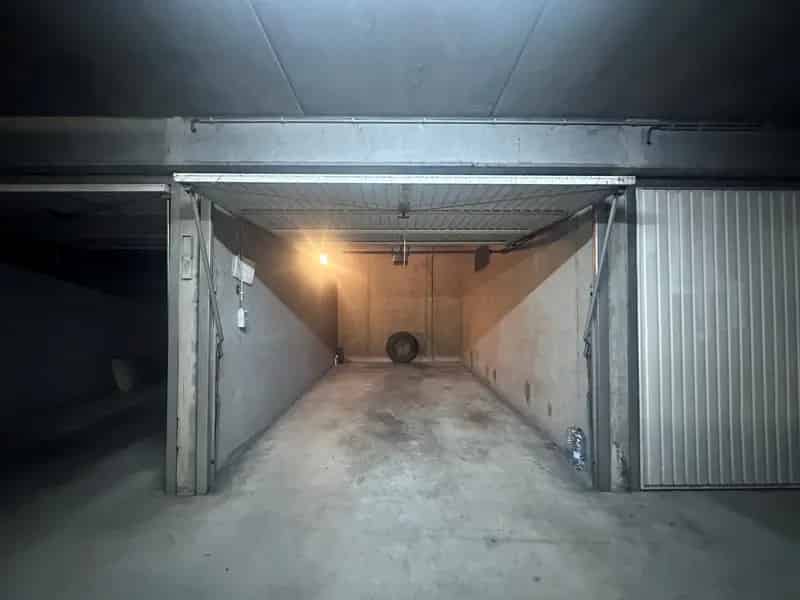 Garagebox te Huur Oostende Hendrik Serruyslaan
