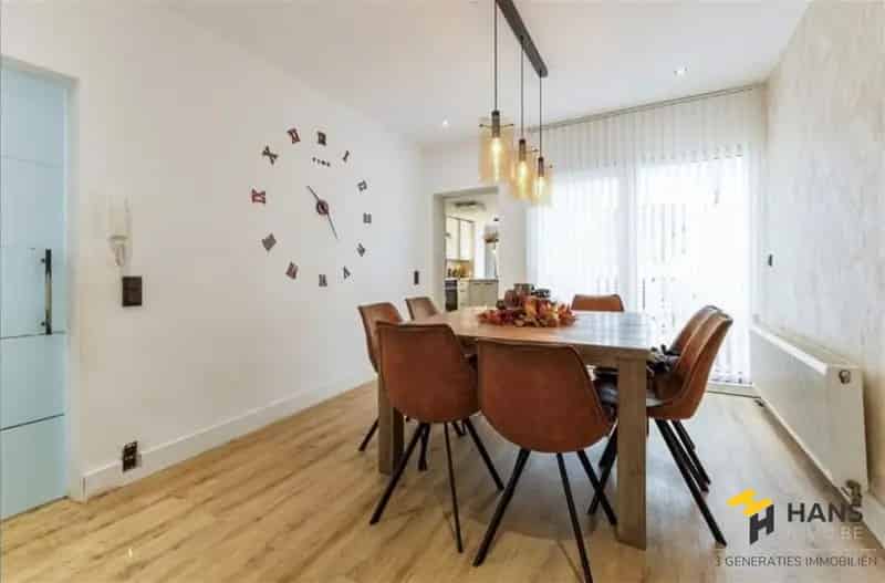 Huis te koop Deurne 3 slaapkamers 2 badkamers