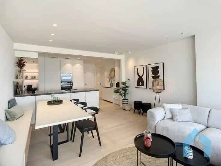 Appartement Te Koop Zeewijk gerenoveerd 2 slaapkamers