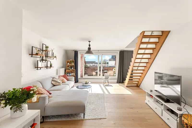 Appartement te huur 3 slaapkamers 2 badkamers terras