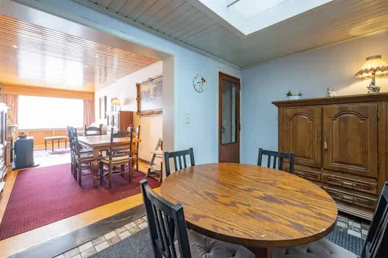 Ruime Rijwoning Hemiksem 4 slaapkamers 2 badkamers