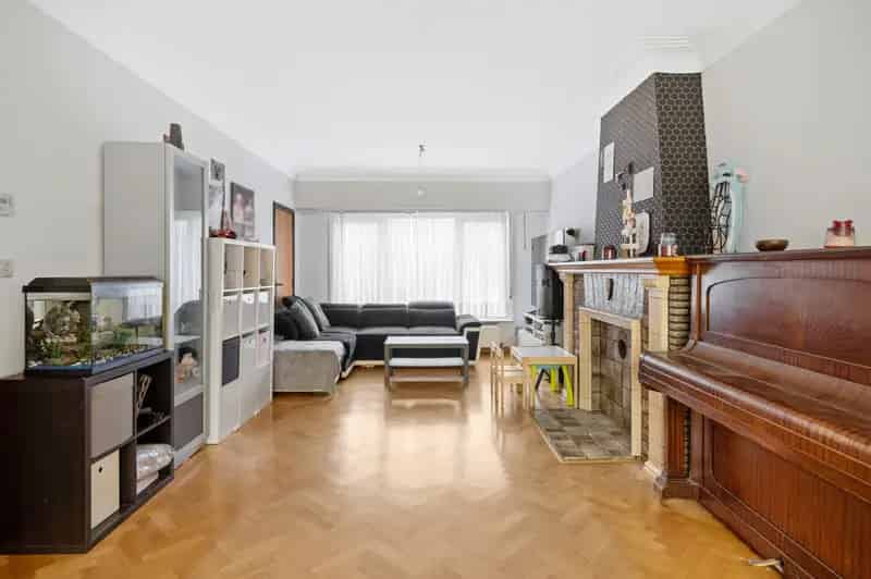 Huis te koop Zemst: Gezinswoning met potentieel