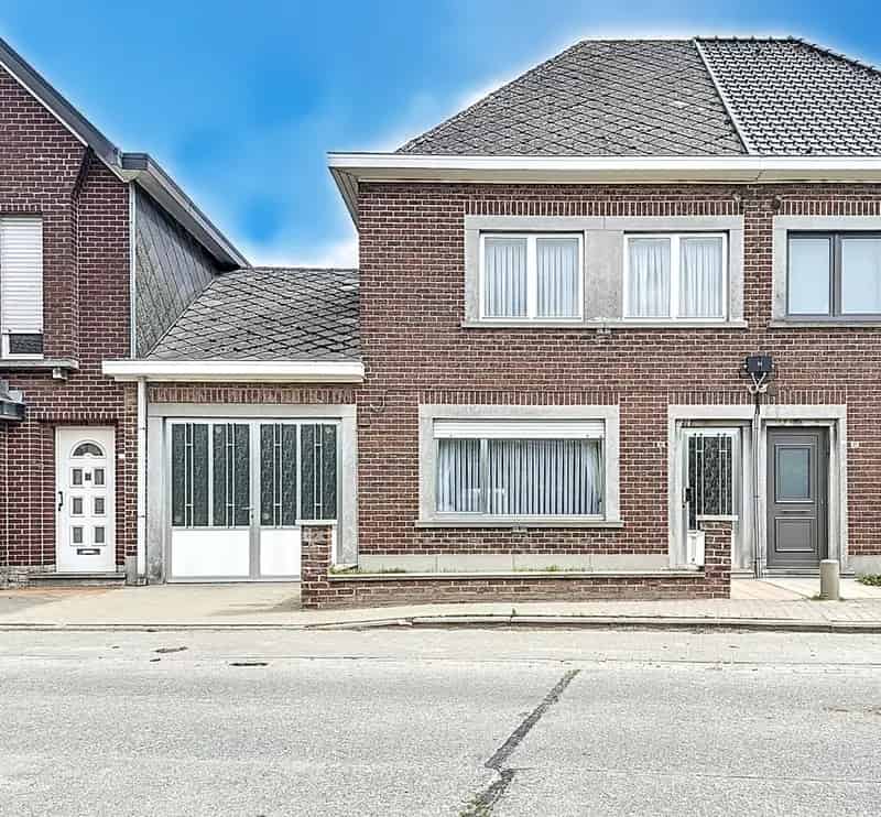 Huis te huur 4 slaapkamers grote tuin Sint Lievens Houtem