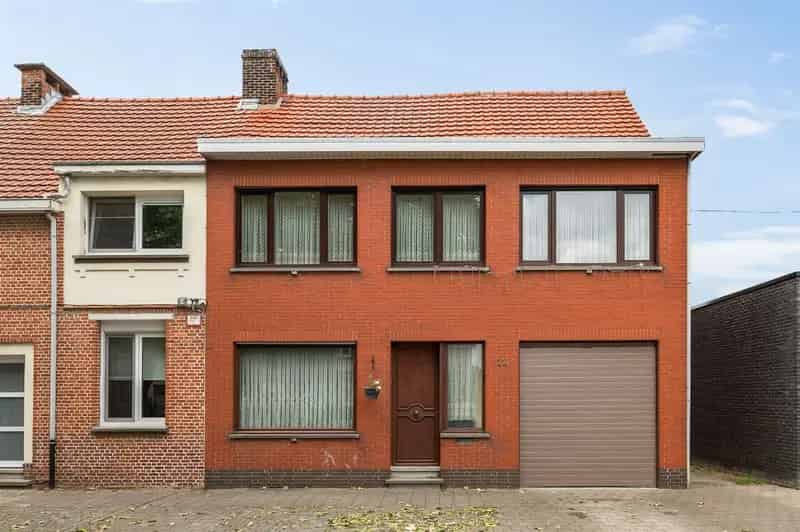 Halfopen Bebouwing Merksem 2-3 slaapkamers Tuin Garage