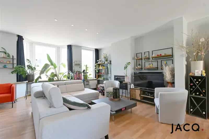 Moderne woning te huur te Hoboken 3 slaapkamers ruime tuin