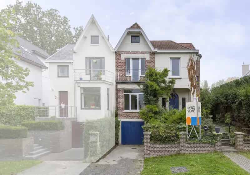 Te renoveren woning Dilbeek centrum