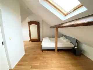 Appartement te huur Schaarbeek - Duplex 150m² - 3 slaapkamers
