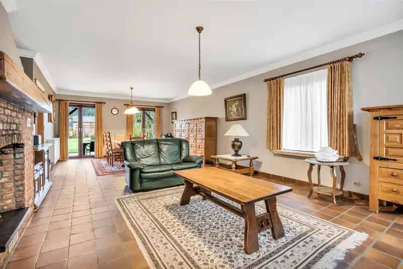Perfect Onderhouden Zuidgerichte Woning 4 Slaapkamers
