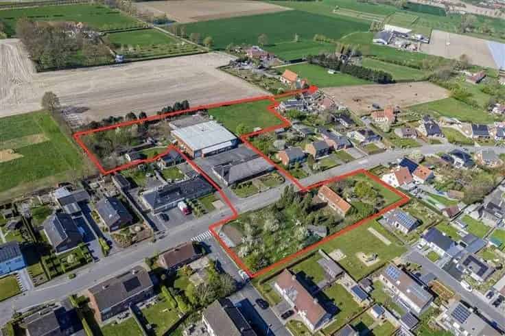 Huis Te Koop Torhout Centrum: 600m² Wonen 1100m² Atelier