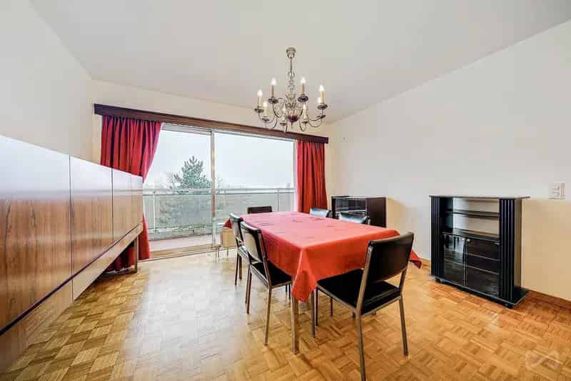 Appartement 3 slaapkamers Anderlecht Kanaalzicht