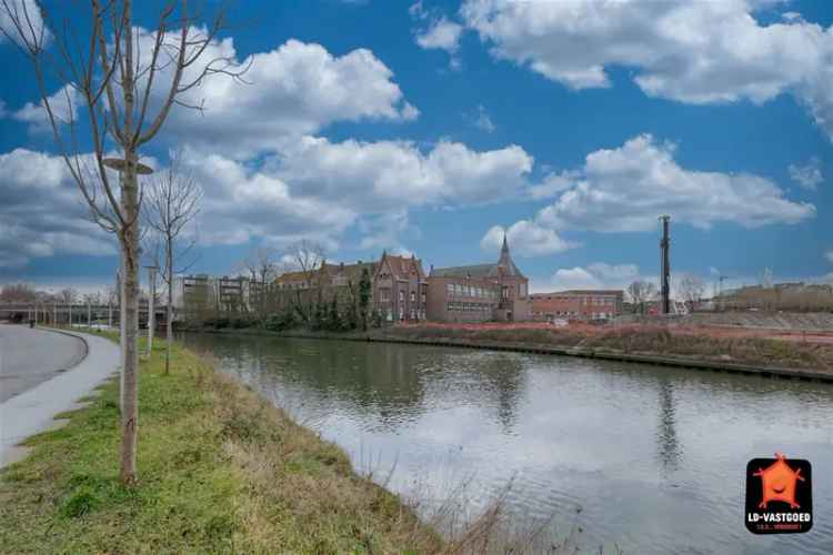 Huis te koop, gekoppelde woning in cottagestijl, historisch Deinze