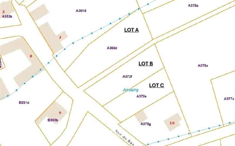 Bouwgrond te Koop in Celles - Uniek Gelegen met Weids Uitzicht