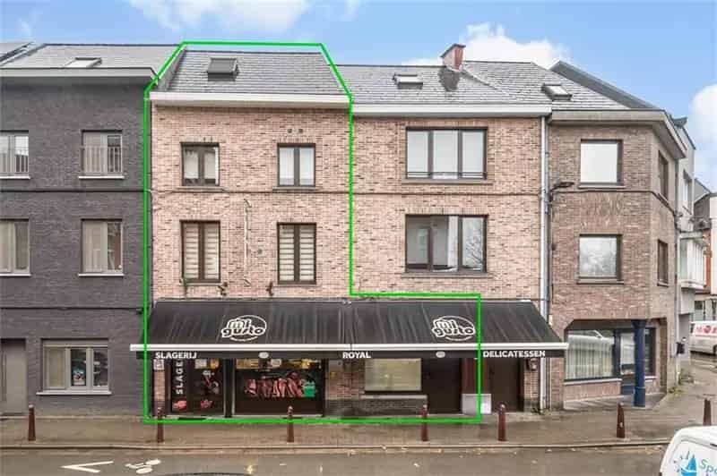 Handelspand te Koop Aalst - Slagerij met Appartement