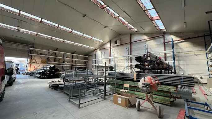 Magazijn te huur Oudenburg 750m2 Nabij A10