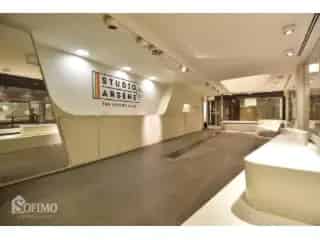 Handelspand te koop Roeselare 200m² Galerij De Meester