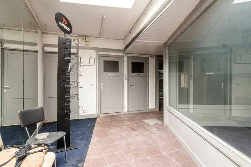 Ruime Handelswoning Commerciële Ligging