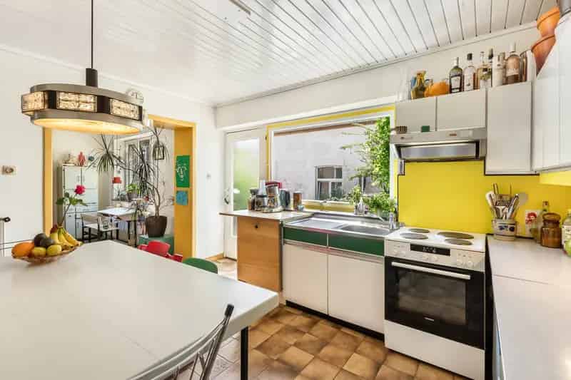 Gezinswoning te Kanne met Garage en Tuin