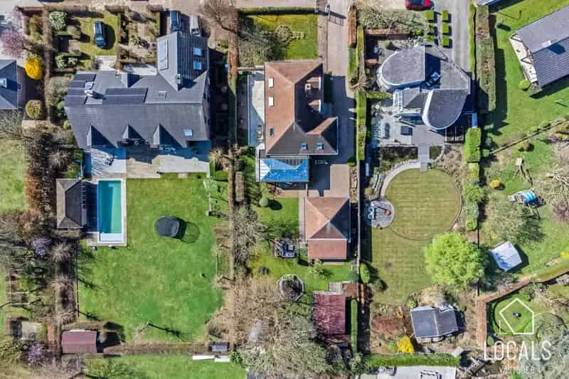 Tijdloze Villa Bosrijke Omgeving Doodlopende Straat