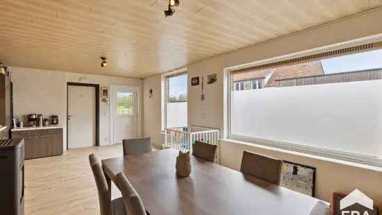 Te koop charmante halfopen woning met 3 slaapkamers in Westkerke