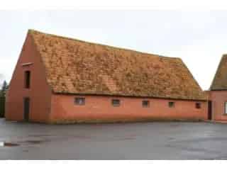 Boerderij te Koop Koksijde - Hoeve met Stalgebouw en Land