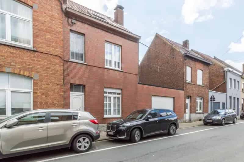 Woning met Grote Garage Bouwgrond