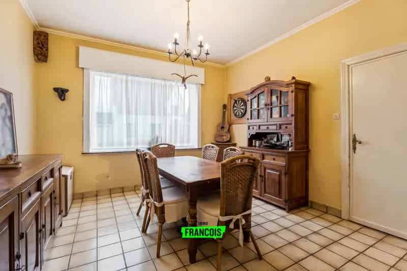 Gezellige woning met ruime tuin te Ieper