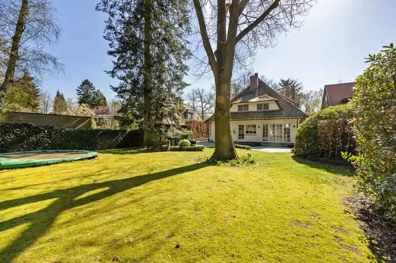 Charmante Villa met 4 slaapkamers te Vriesdonk