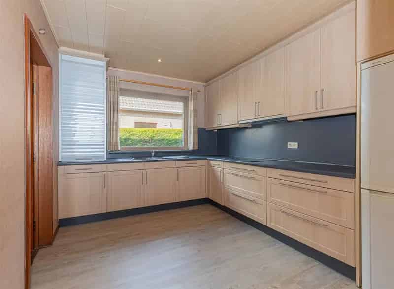 Rustig Gelegen Bungalow 3 Slaapkamers Tuin