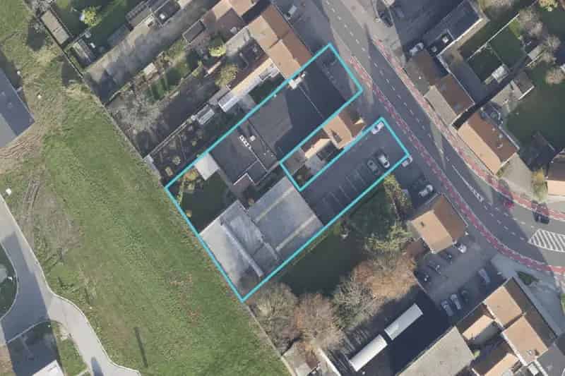 Kantoor te Koop Wielsbeke 1684m²