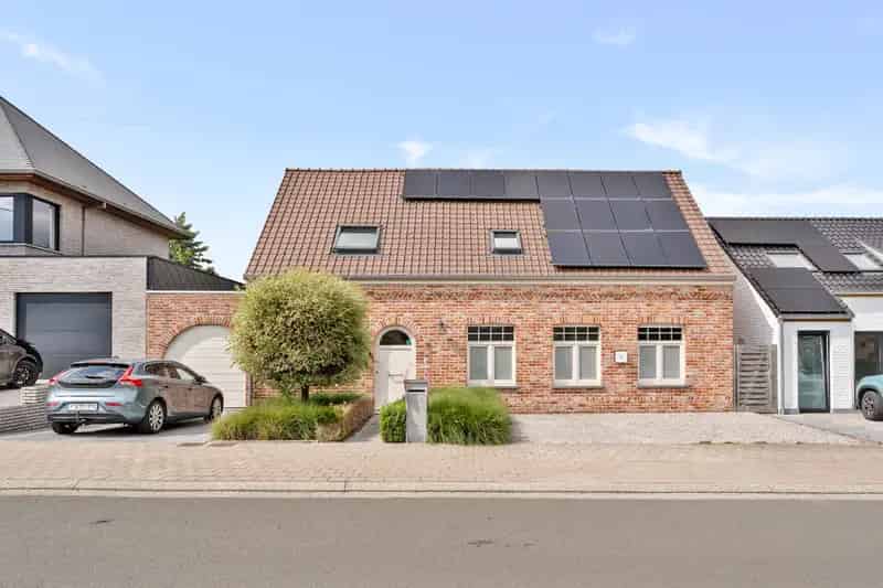 Huis te huur 5 slaapkamers garage tuin PV panelen