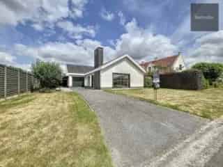 Gelijkvloerse woning te koop Sint-Eloois-Vijve