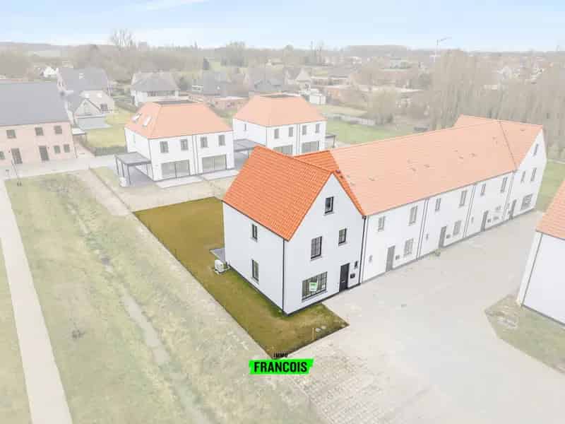 Huis te huur Astene: 3 slaapkamers, EPC A, aangelegde tuin