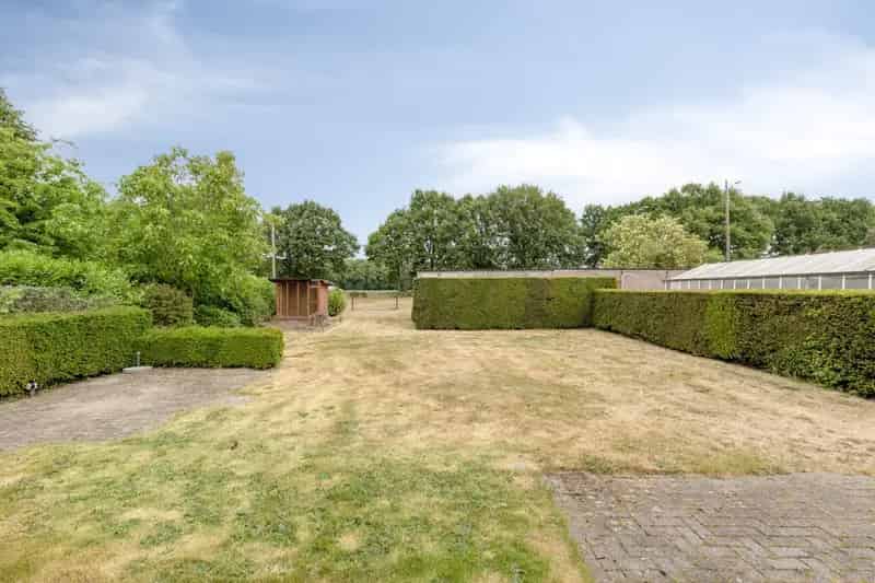 Landhuis te koop Kapellen - 4849m² met bouwland