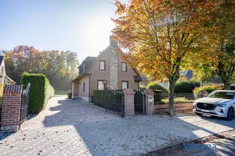 Statig Villa met Enorm Potentieel