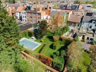 Herenhuis te koop Lier - Art Deco - 6 slaapkamers - Zwembad