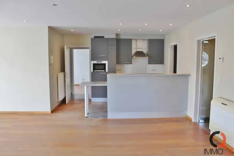 Penthouse appartement te koop in Heppen