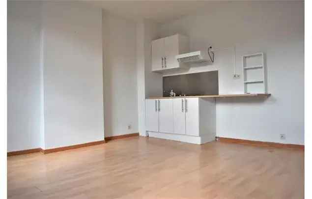 Huur 1 slaapkamer appartement van 25 m² in Liège