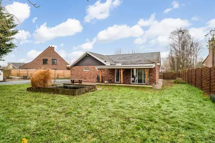 Huis te koop: Bungalow met 3 slaapkamers in landelijke omgeving
