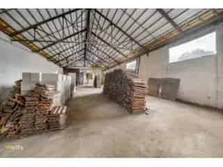 Industrieel Magazijn te Koop Jemeppe 670m²