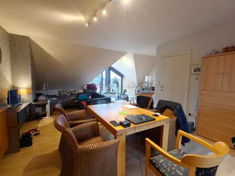 Dakappartement te Huur Overmere