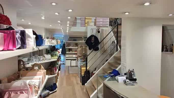 Handelspand te huur Roeselare Centrum 135m²