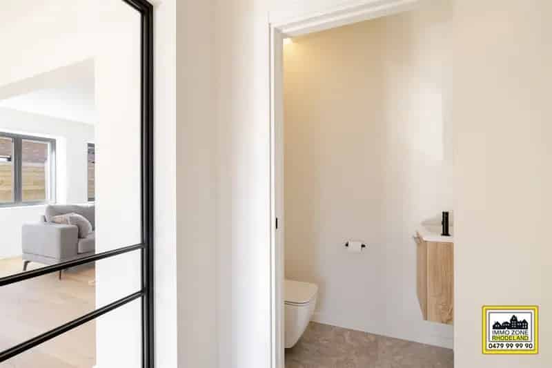 Luxueuze woning 3 slaapkamers 2 badkamers mooie tuin