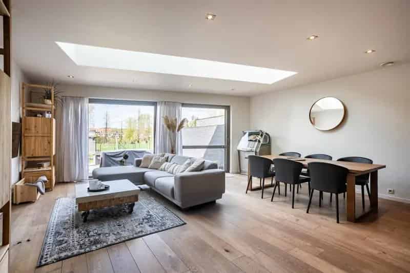 Huis te koop: 4 slaapkamers, 2 badkamers, Herzele